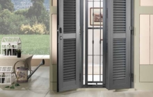 Persiana a stecca ovale e grata 2 ante con snodo Royal T, colore grigio gotico